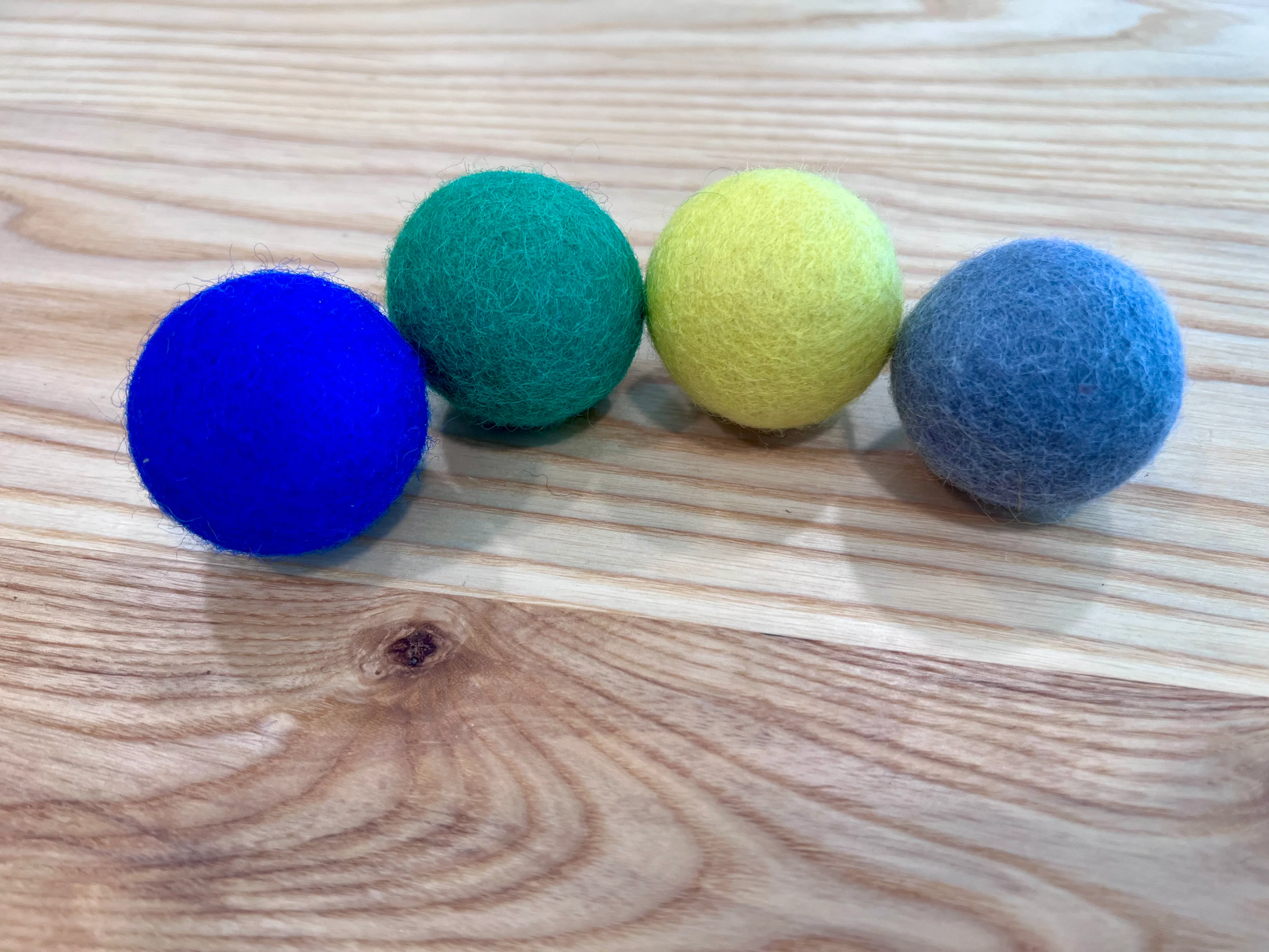 Fine Crafted WHISKERS N PAWS WOOL FELT BALL MEDIUM Carefully Designed