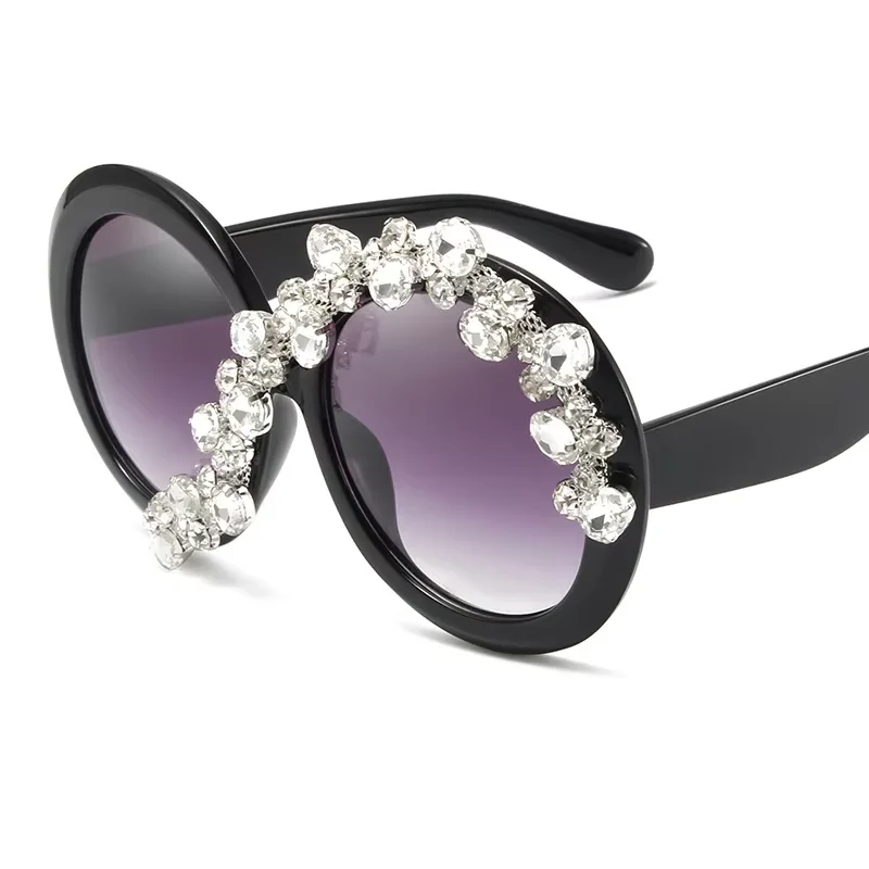 Stylish Women's Trendy Round Diamond Rhinestone Oversized Sunglasses Fast