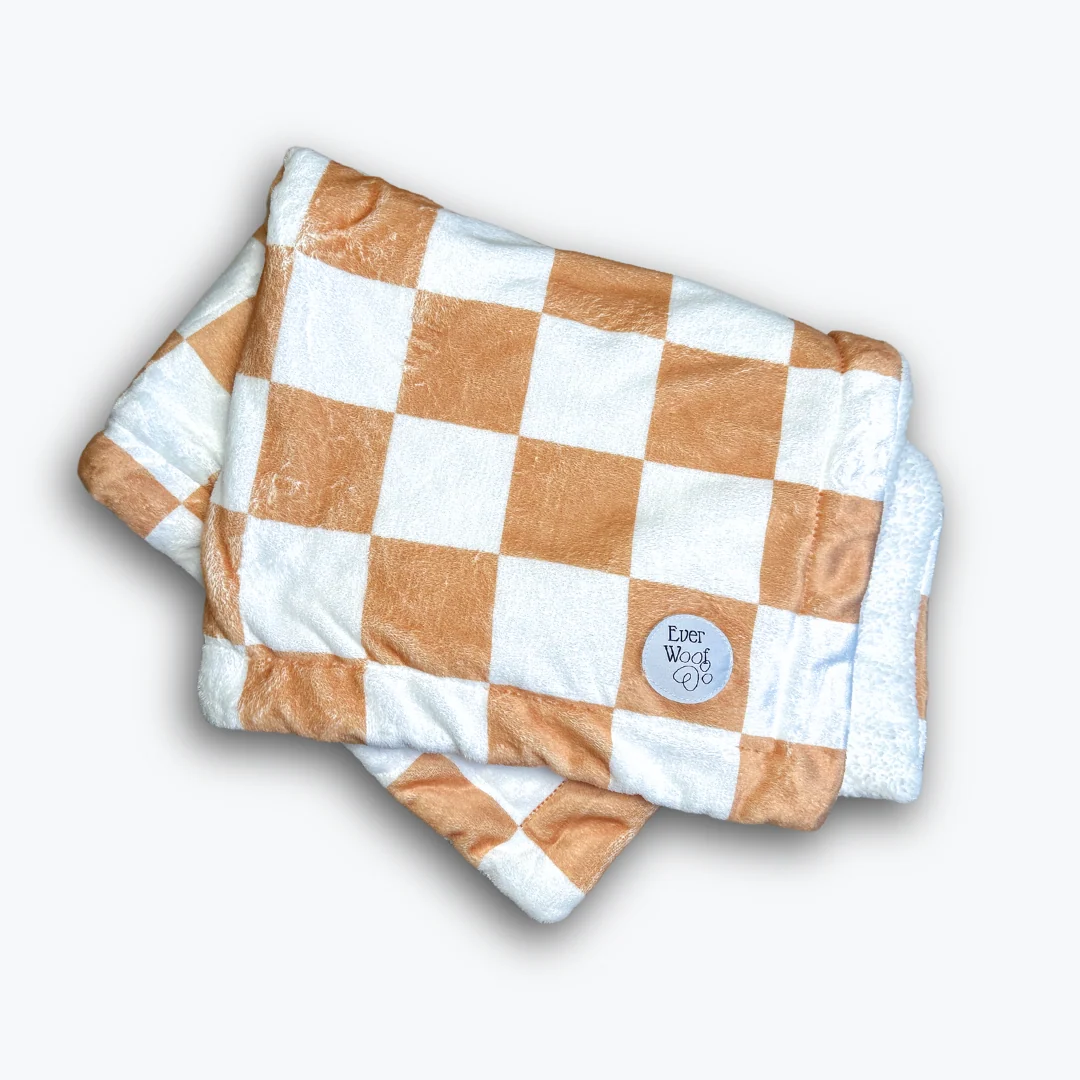 Comfortable Check Me Out Dog Blanket Pure