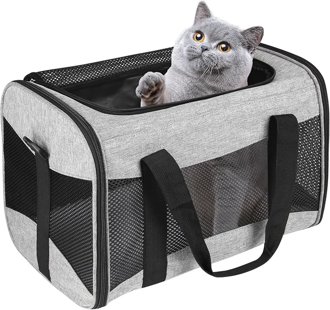 Comfortable Cat Carrying Case Eco-Friendly