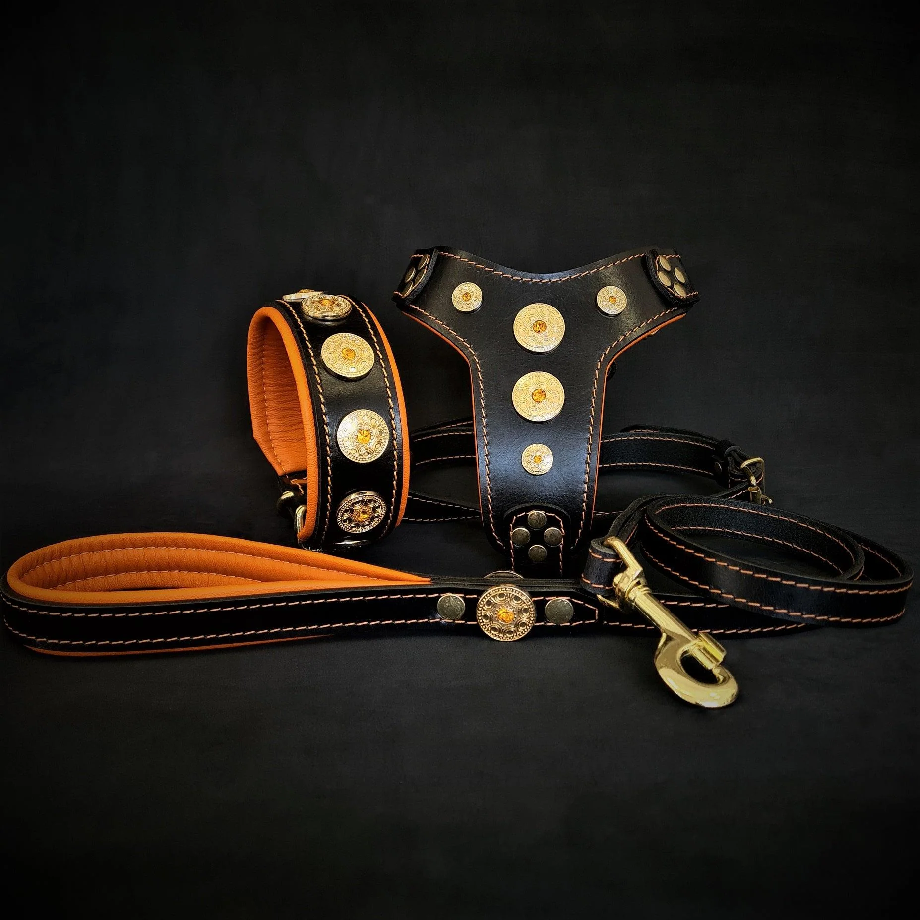 Versatile The ''Bijou'' SET - Collar Harness Leash. Orange Relaxed