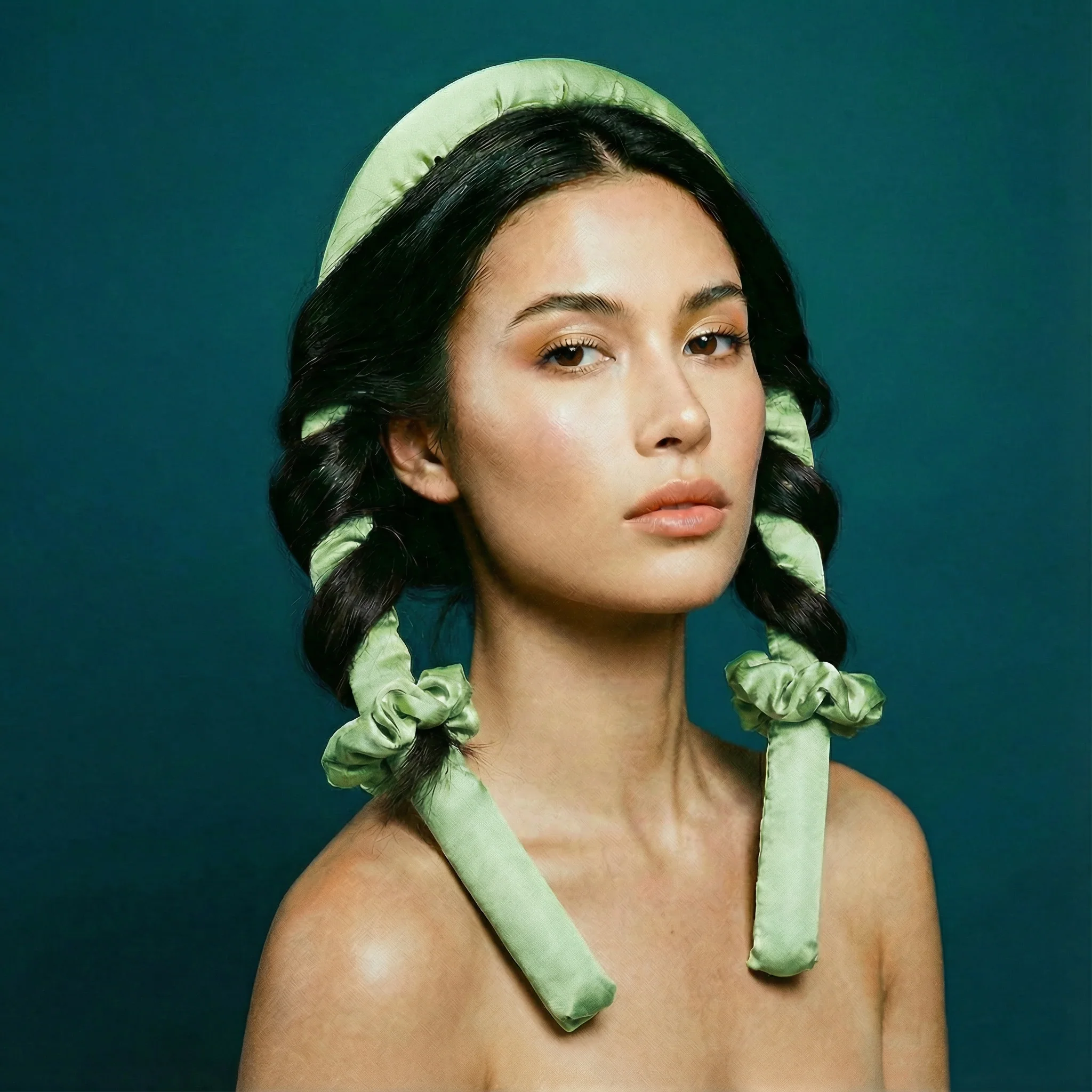 High-Performance Heatless Roller Set in Green 4-Piece Hair Curler Set Hair Accessories Convenient