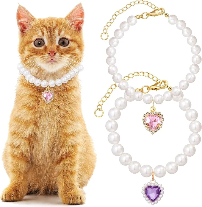 Lightweight 2pcs Cat Pearl Collar with Heart Pendant Cute Pearl Pet Necklace in Small Solid