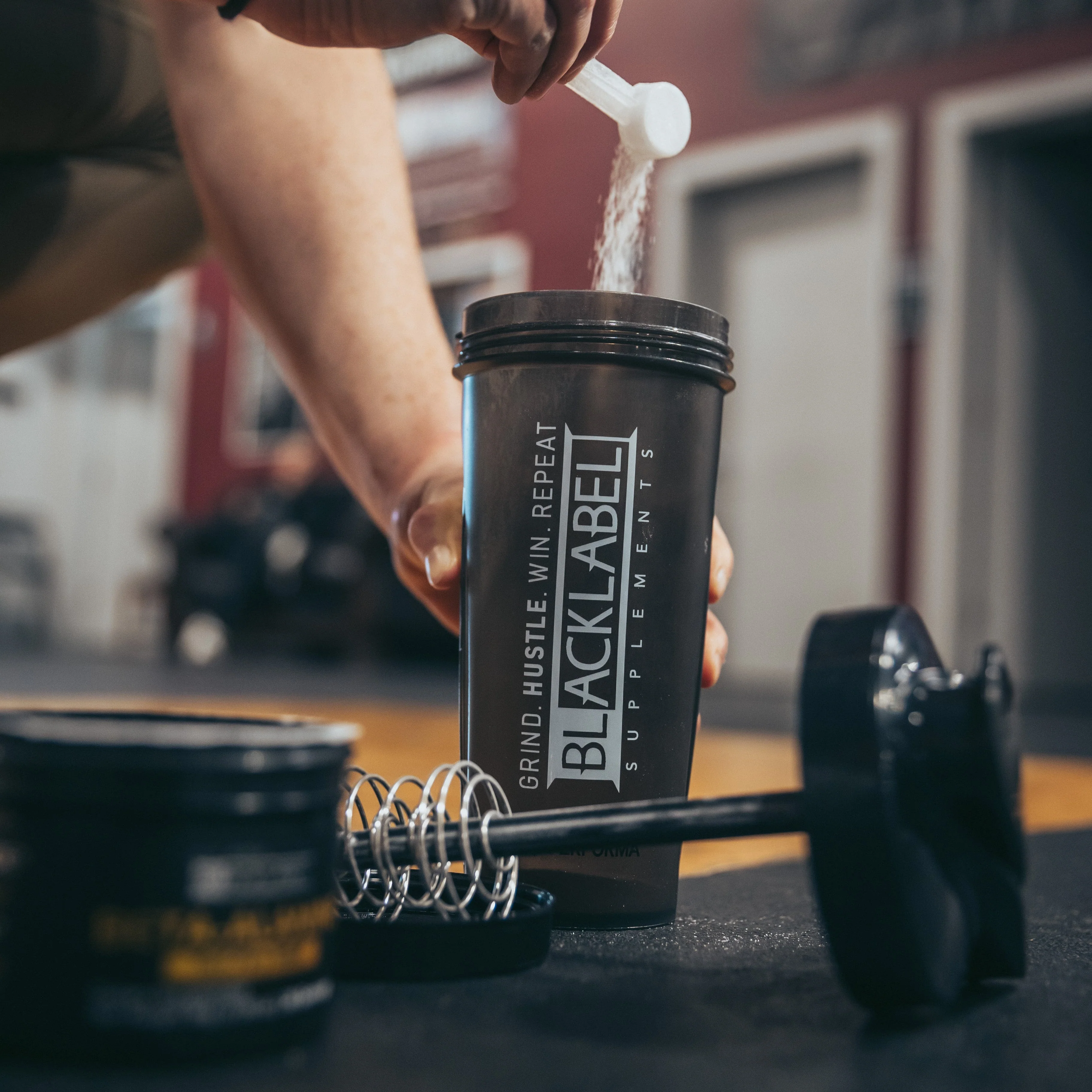 Responsible 28 oz Shaker Bottle Carefully Designed