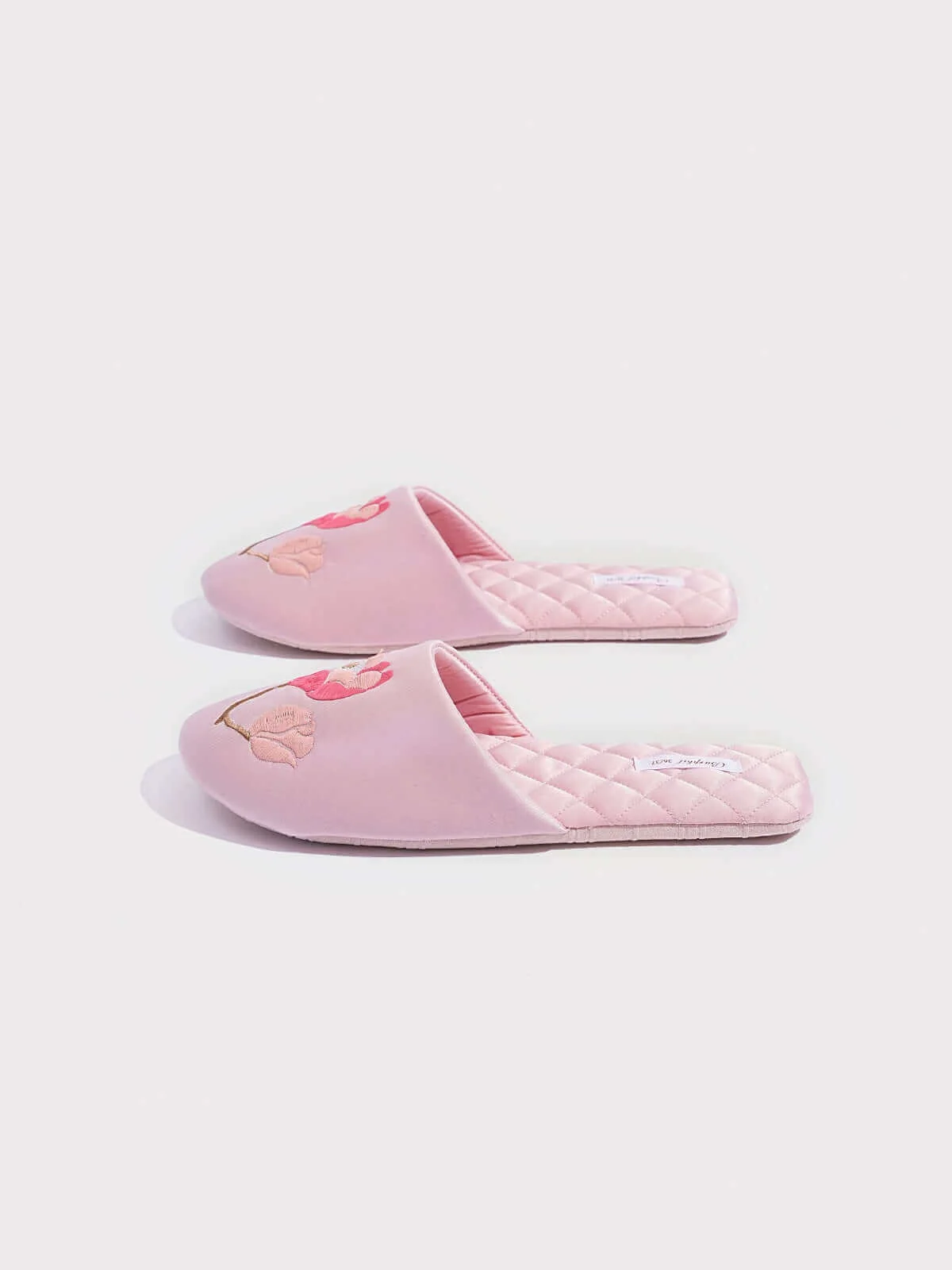 Dependable Soft Sole Floral Print Slippers Smooth