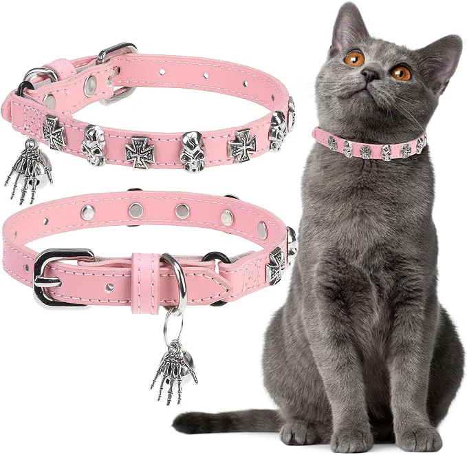 World-Class EXPAWLORER Cat Collar for Girl Boy Cats- Adjustable Leather Pet Collar Relaxed