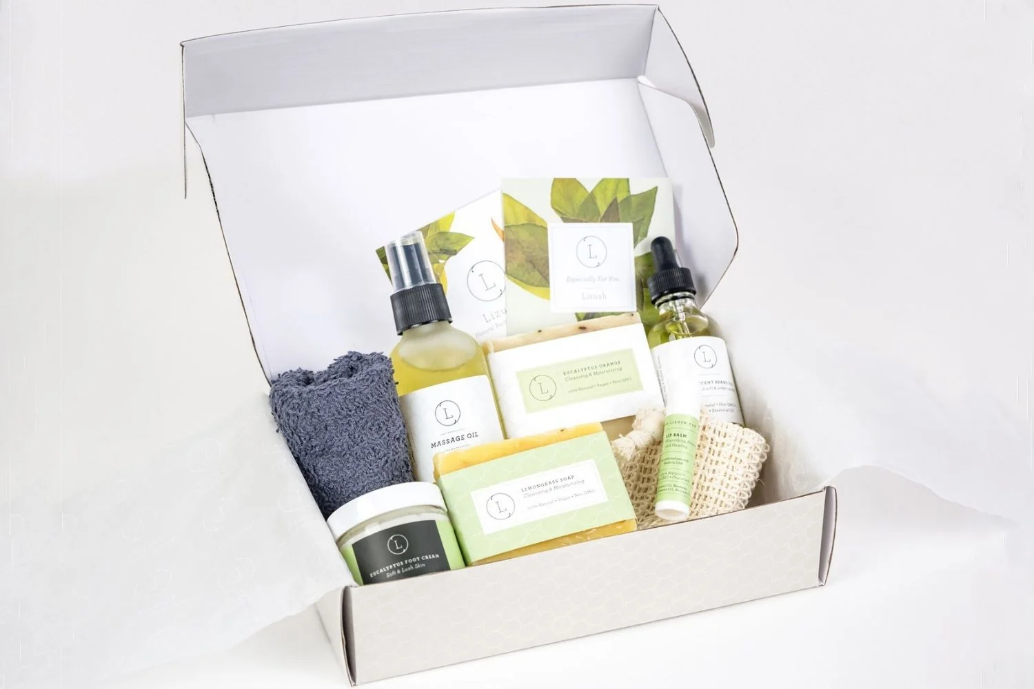 Fashionable Eucalyptus Men's Grooming Gift Set – Natural Beard Skincare Original Design