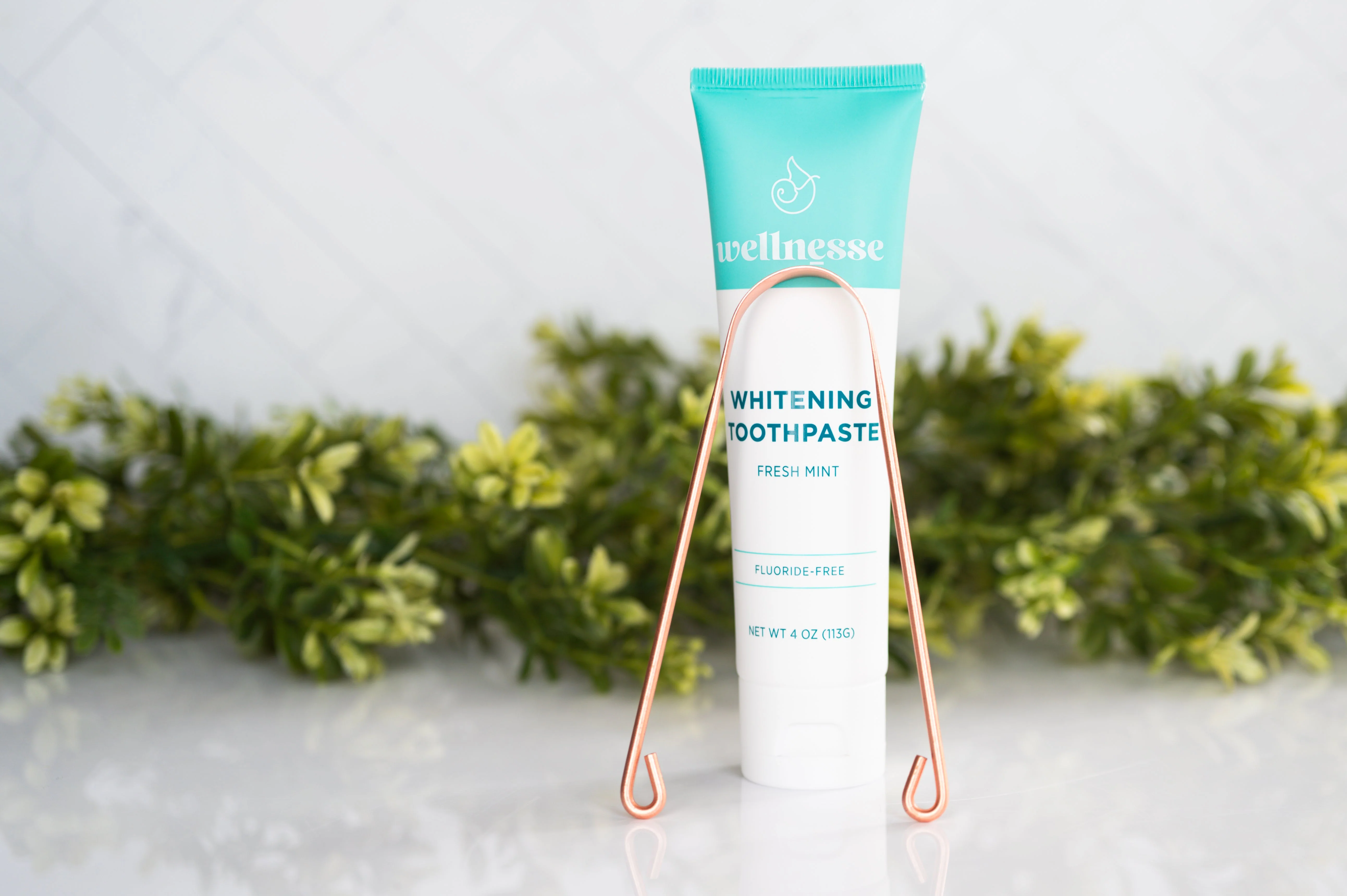 Classic Toothpaste-Scraper Traditional
