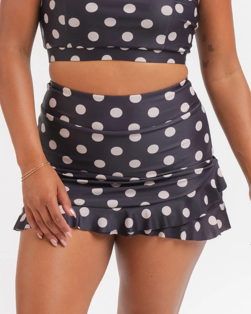 Reliable Retro Dot Ruffle Skirt w Bottoms Stylish