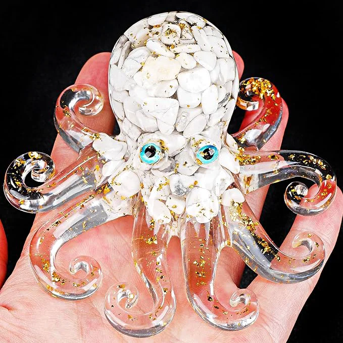 Detailed Natural Crystal Gravel Octopus Resin Marine Animals Fish Tank Decorative Functional