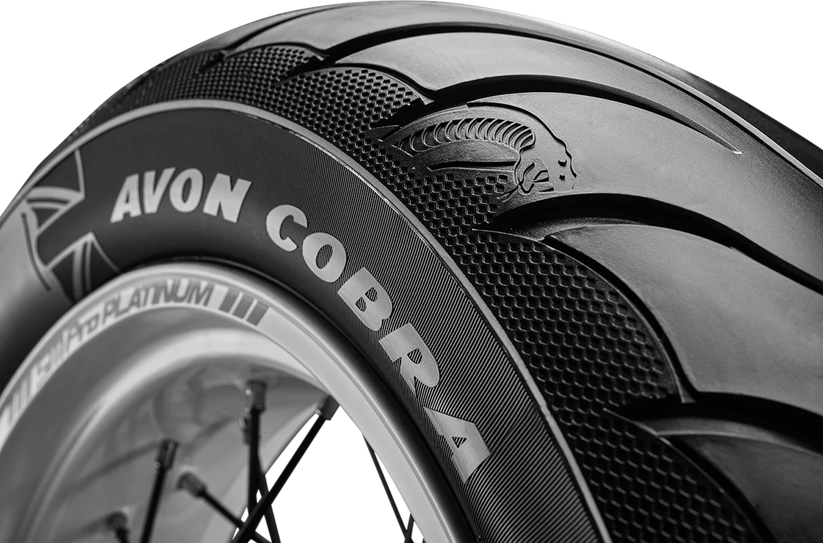 Casual AVON Tire - Cobra Chrome AV92 - Rear - 250 40R18 - 81V 638225 Smart