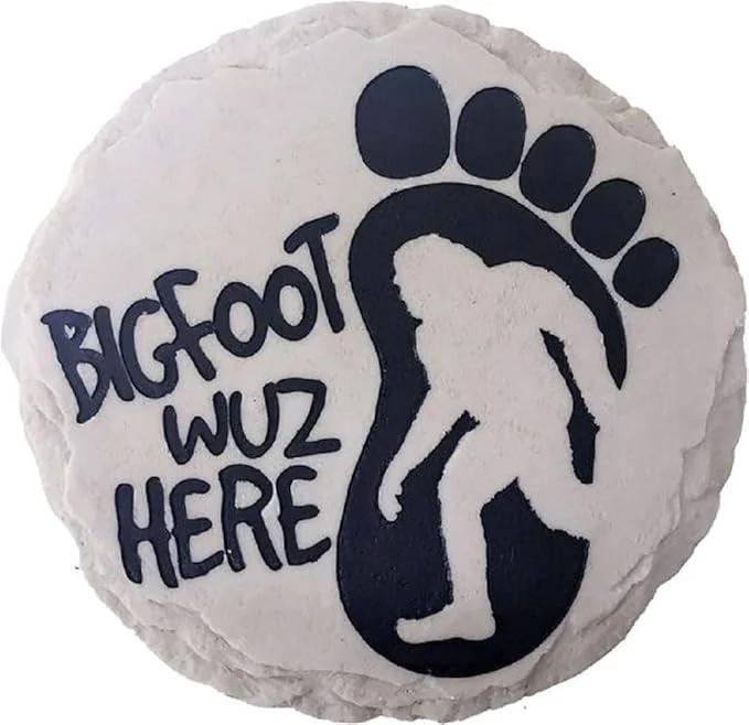 Dependable Spoontiques - Garden Décor - Big Foot Stepping Stone - Decorative Stone Enhanced