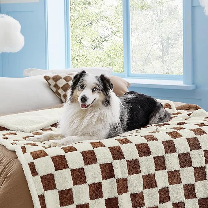Luxury LE SURE Waterproof Dog Blanket for Large Dogs Official