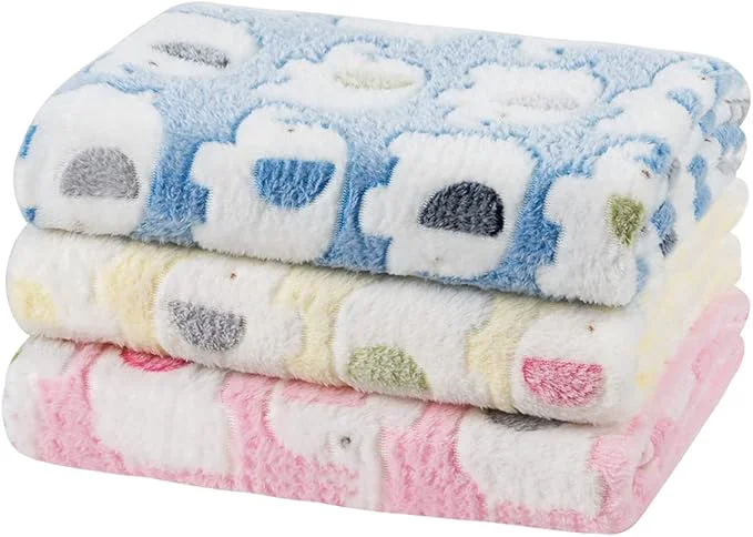 Flexible Dono 1 Pack 3 Dog Blankets Soft Fluffy Fleece Pet Blanket Warm Sleep Mat Paw Smart