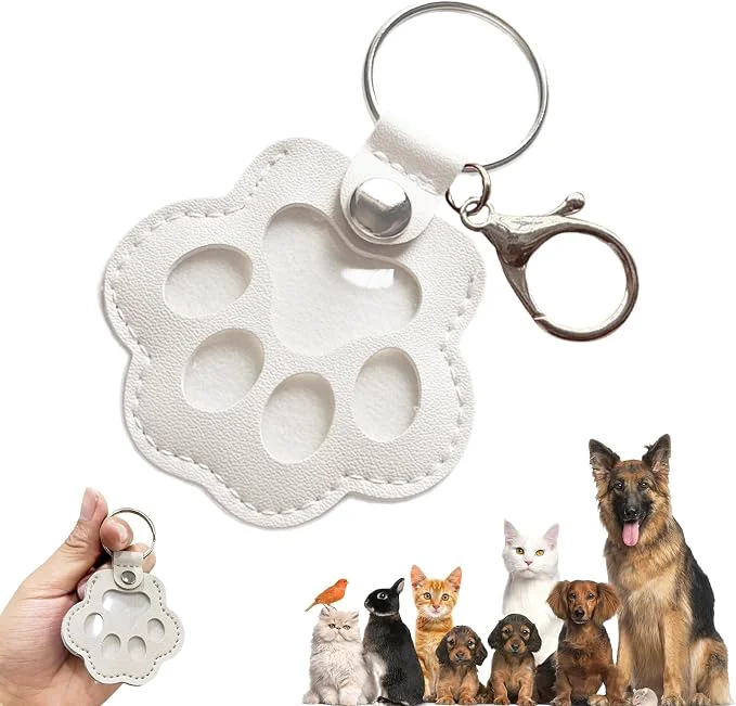 Convenient Dog Hair Keychain Leather Pet Hair Collector Keychains Pet Fur Keepsake Gift Efficient