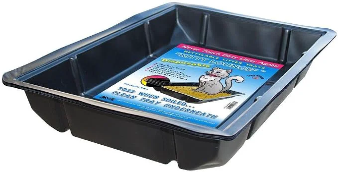 Verified Kitty Lounge Disposable Litter Tray Relaxed