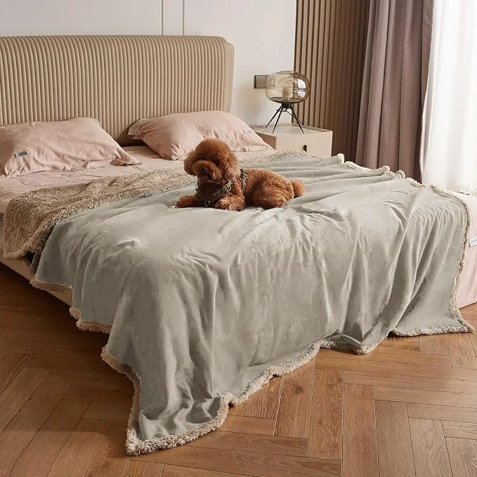 Easy-to-Use Kritter Planet Large Waterproof Bed Blanket Casual