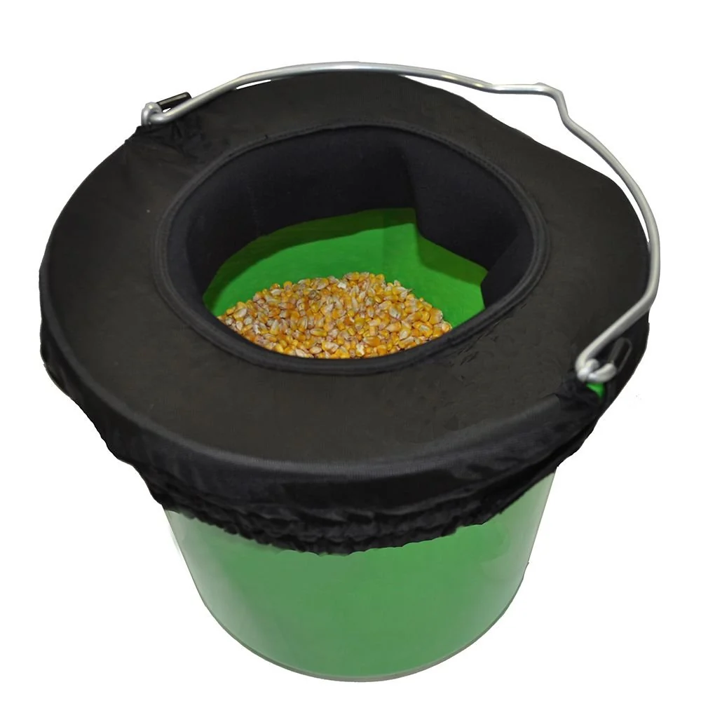 Exclusive Horse Spa Water-n-Hole Bucket Rim 5 Gallon Slosh-Proof Drinking Clean