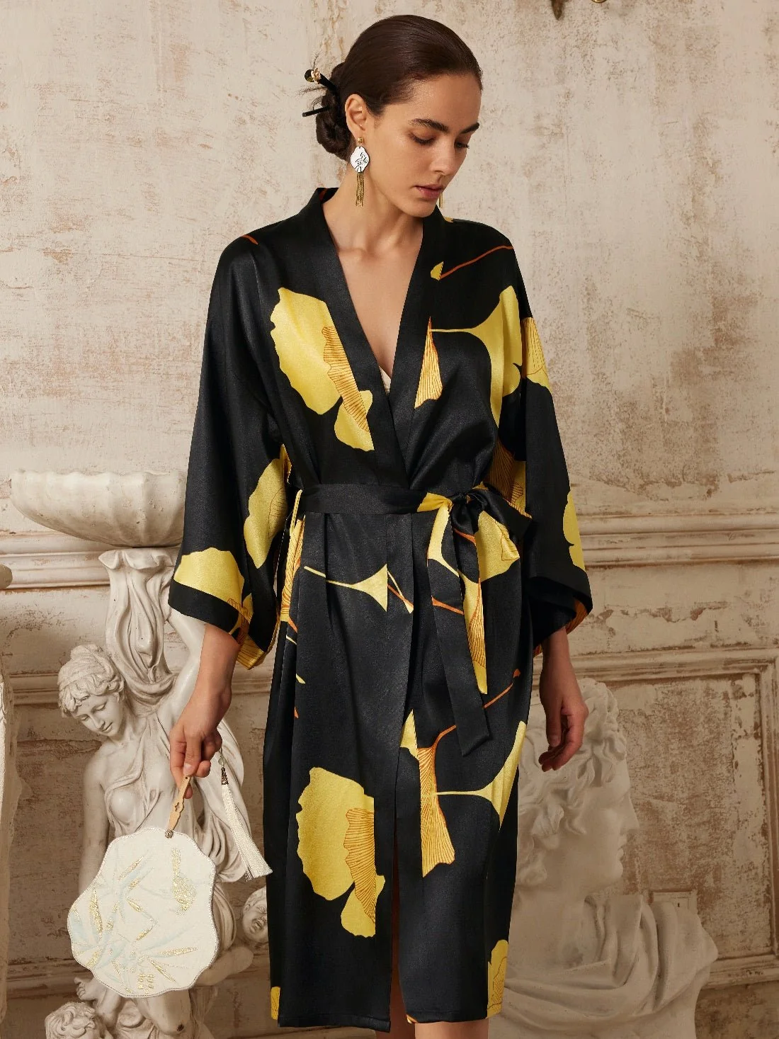 Reliable Yellow Ginkgo Leaf Print Black Kimono Robe Casual