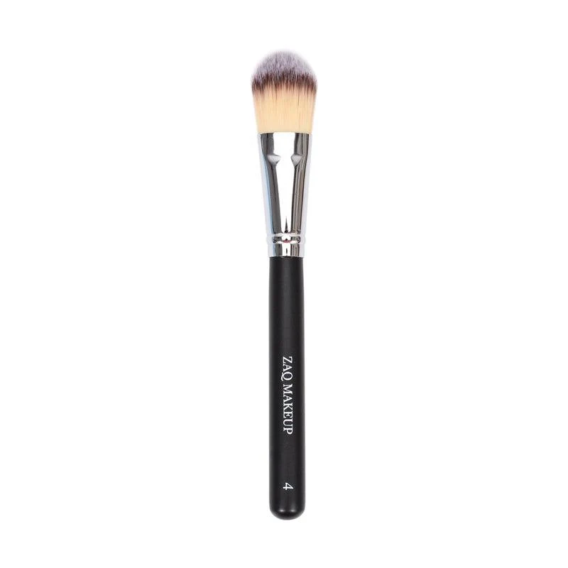 User-Friendly Foundation Brush Elite
