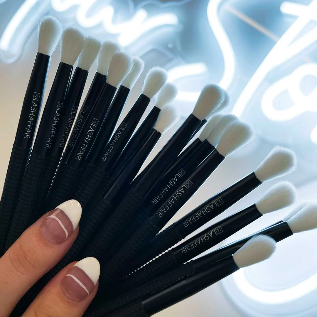 Soft Magnetic Lash Cleansing Brush - 20 Pack Carefully Designed